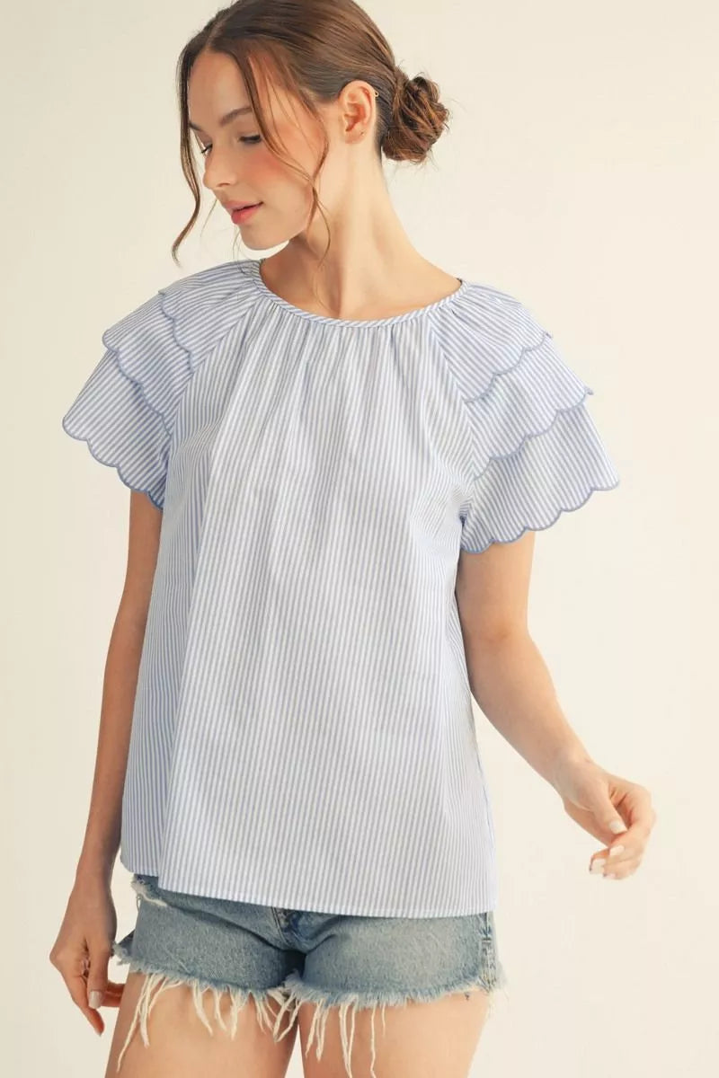 Scalloped Sleeve Raglan Top